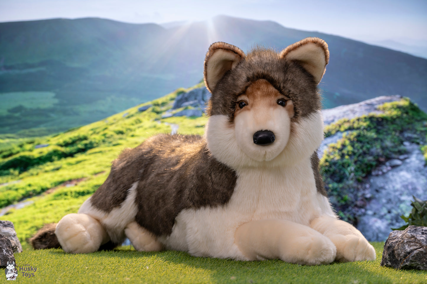 Douglas Cuddle Toys Montana Wolf