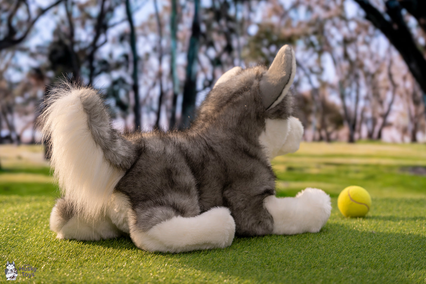Douglas Cuddle Toys Lobo DLux Husky