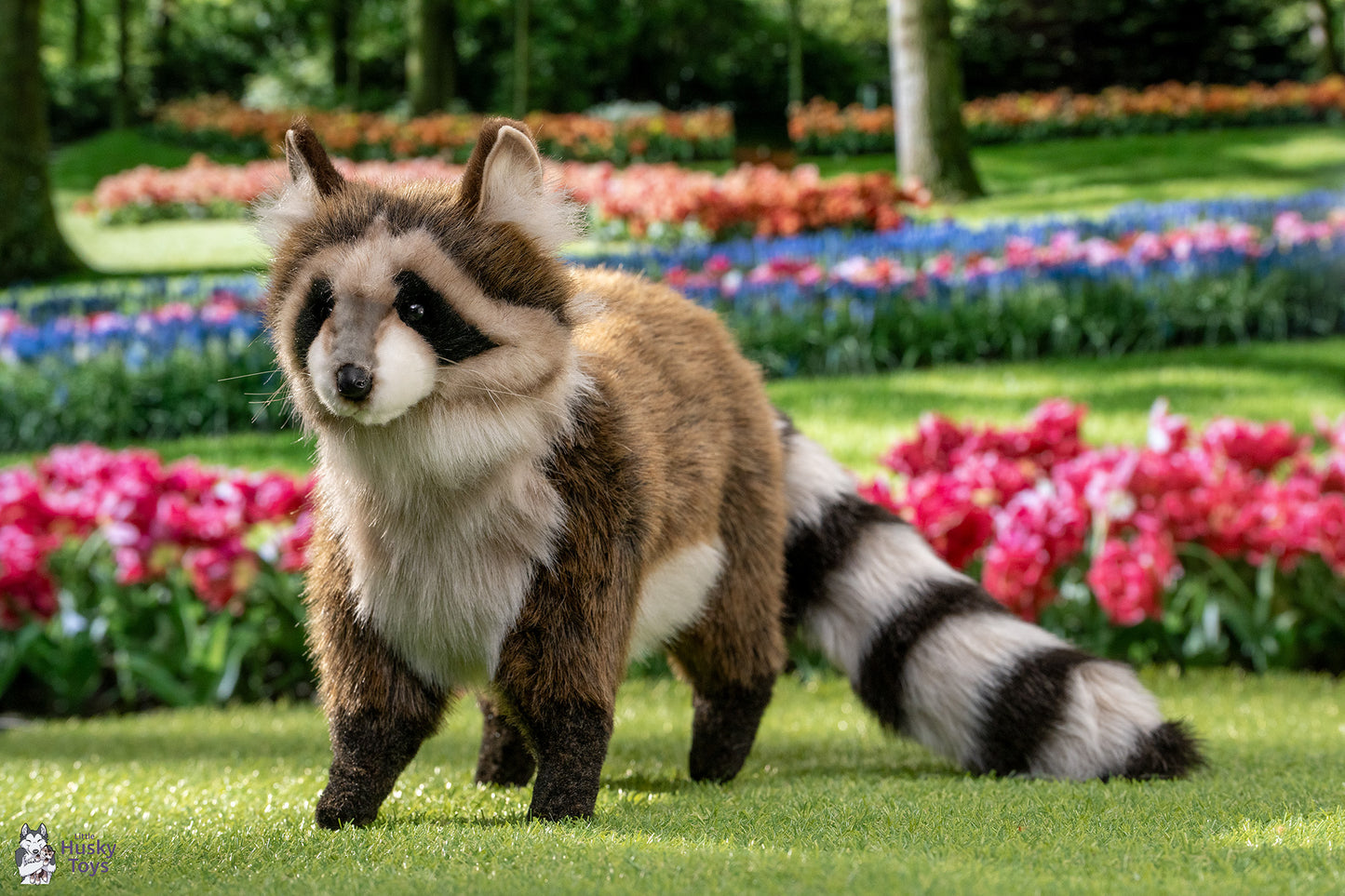 Hansa Creation Standing Raccoon 45 cm