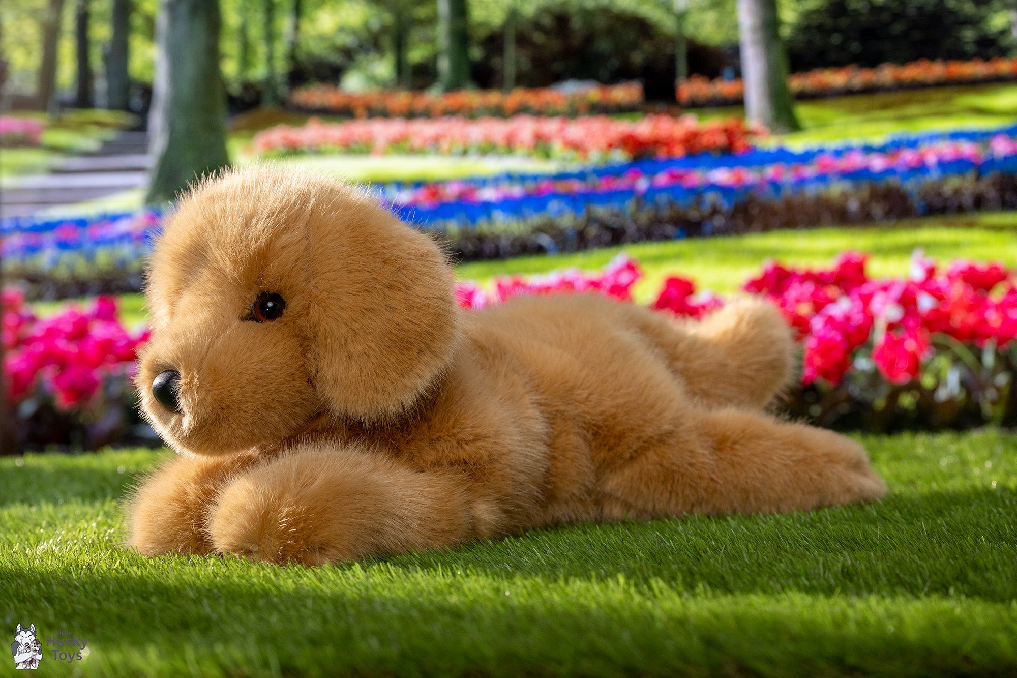 Douglas Cuddle Toys Oakley DLux Golden Retriever – Little Husky Toys