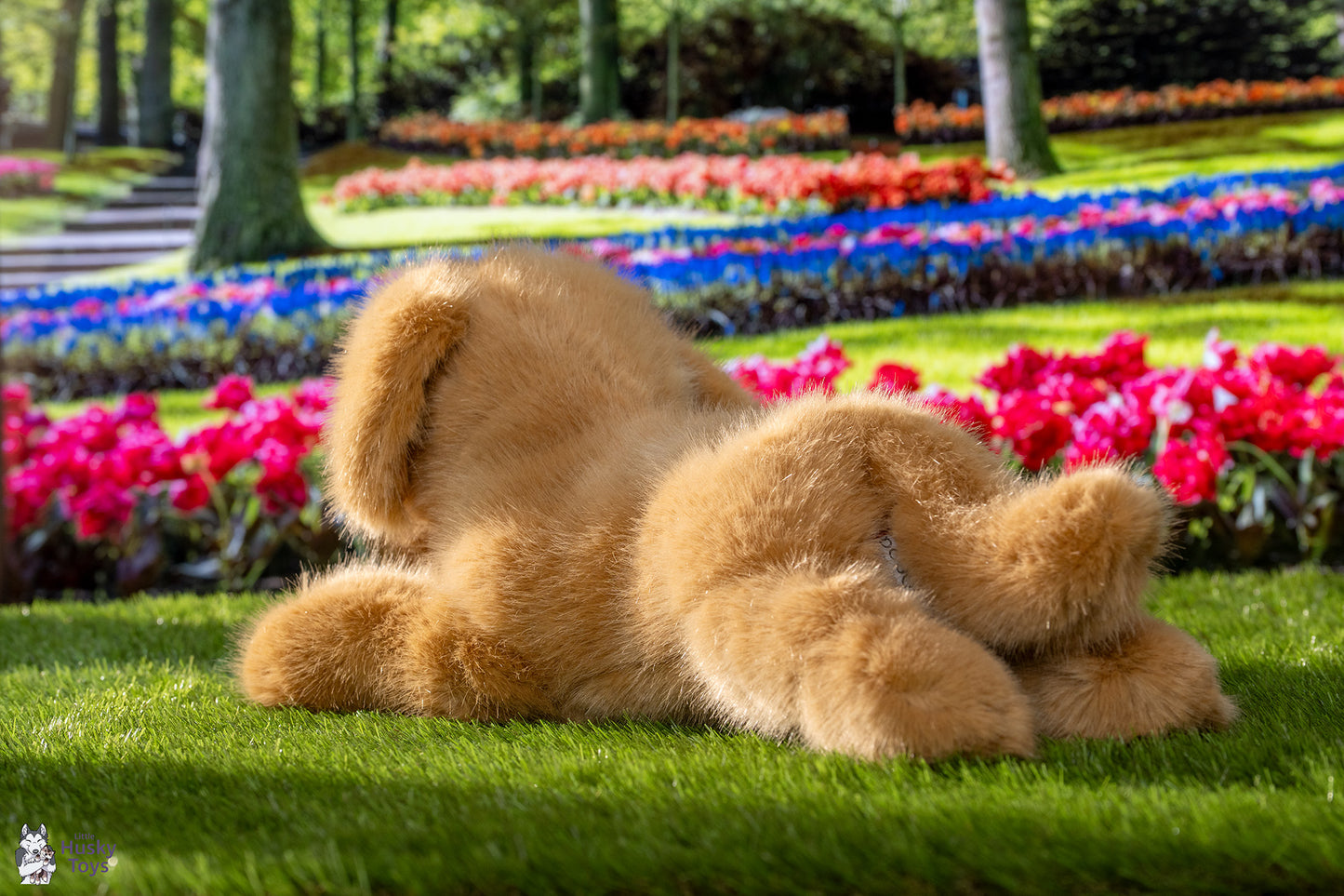 Douglas Cuddle Toys Oakley DLux Golden Retriever