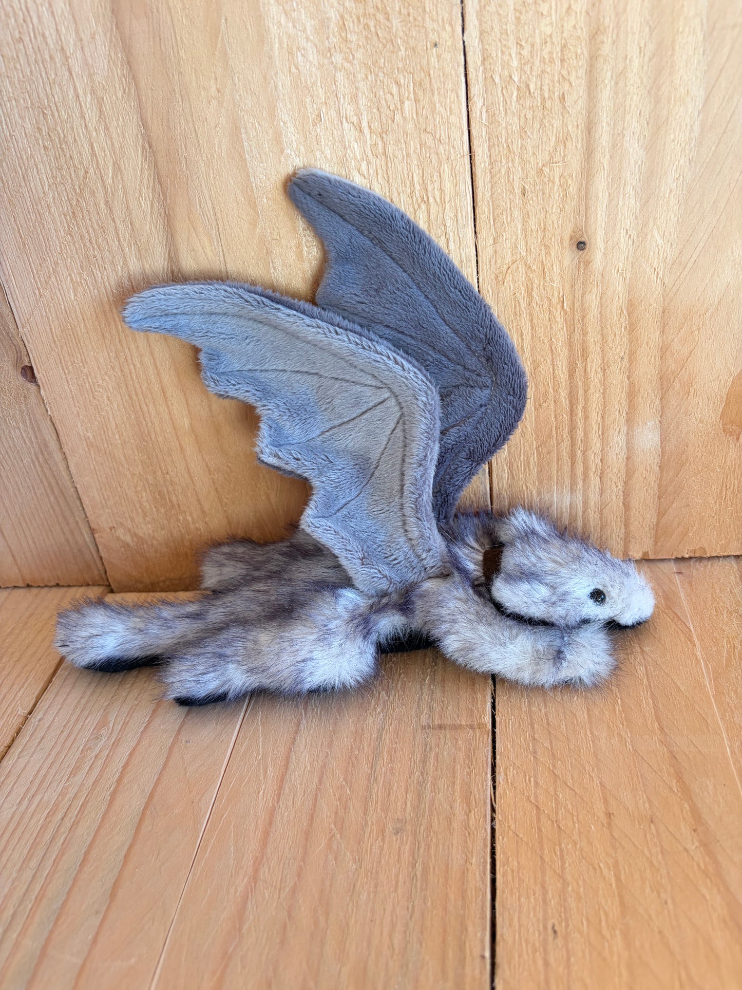 The Christmas Lady Long Fur Bell Dragon